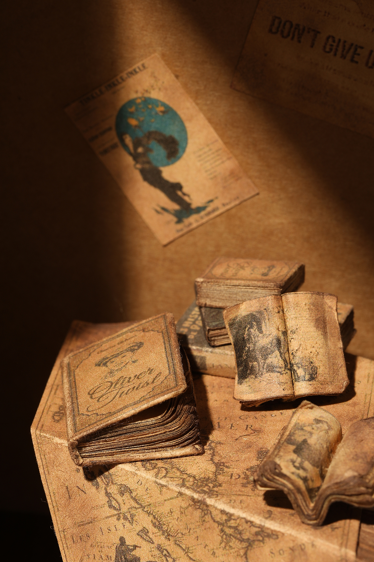 微缩魔法桌：每一件都好想带回家！（图ZNDA0MzcxMDcy） - 手办/模玩 - 站酷设计师陈溪山房原创素材 - 站酷ZCOOL