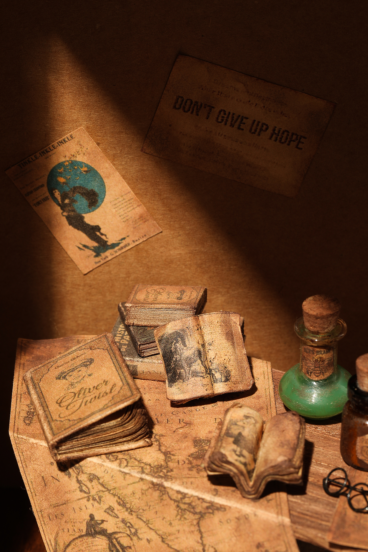 微缩魔法桌：每一件都好想带回家！（图ZNDA0MzcxMDg0） - 手办/模玩 - 站酷设计师陈溪山房原创素材 - 站酷ZCOOL