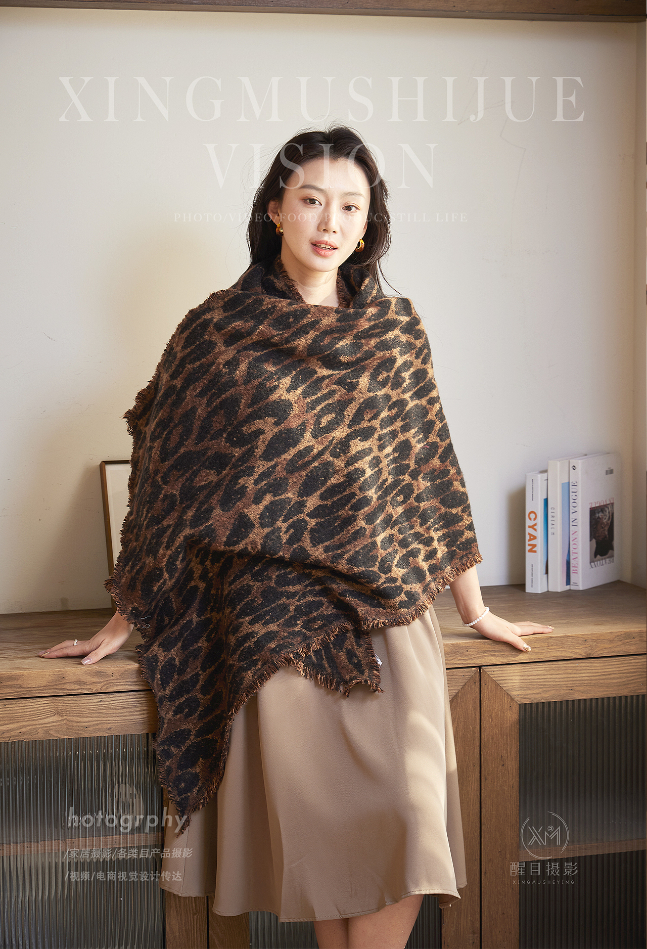 服饰搭配/披肩（图ZNDA0MzcyMTk2） - 产品摄影 - 站酷设计师醒目摄影阿楠原创素材 - 站酷ZCOOL
