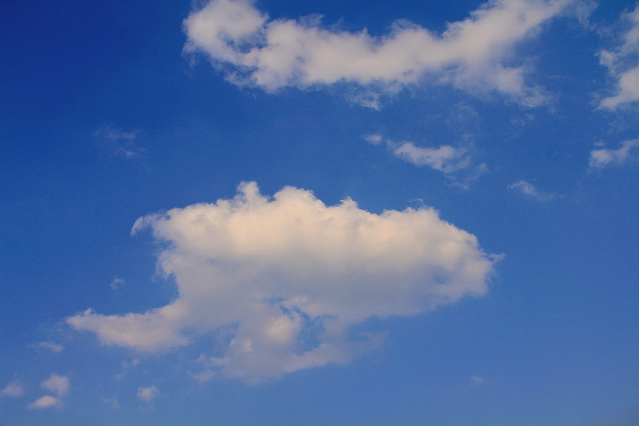 白云（图ZNDA0NDA3ODE2） - 风光摄影 - 站酷设计师ruoxu原创素材 - 站酷ZCOOL