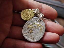 复瓣蔷薇花吊坠