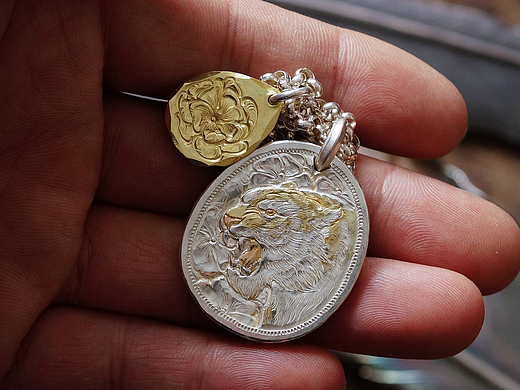 复瓣蔷薇花吊坠