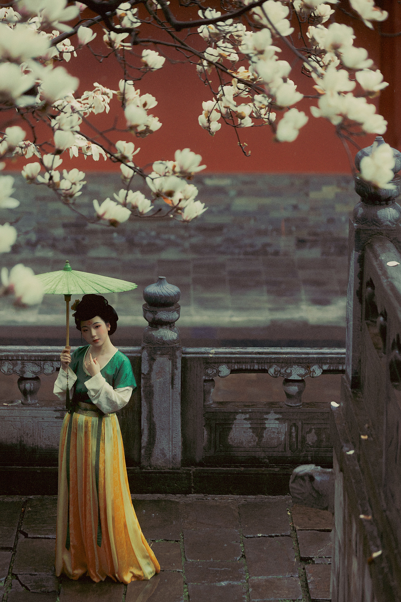 玉殿春（图ZNDA0NDc3MjA0） - 人像摄影 - 站酷设计师若寒Rock原创素材 - 站酷ZCOOL