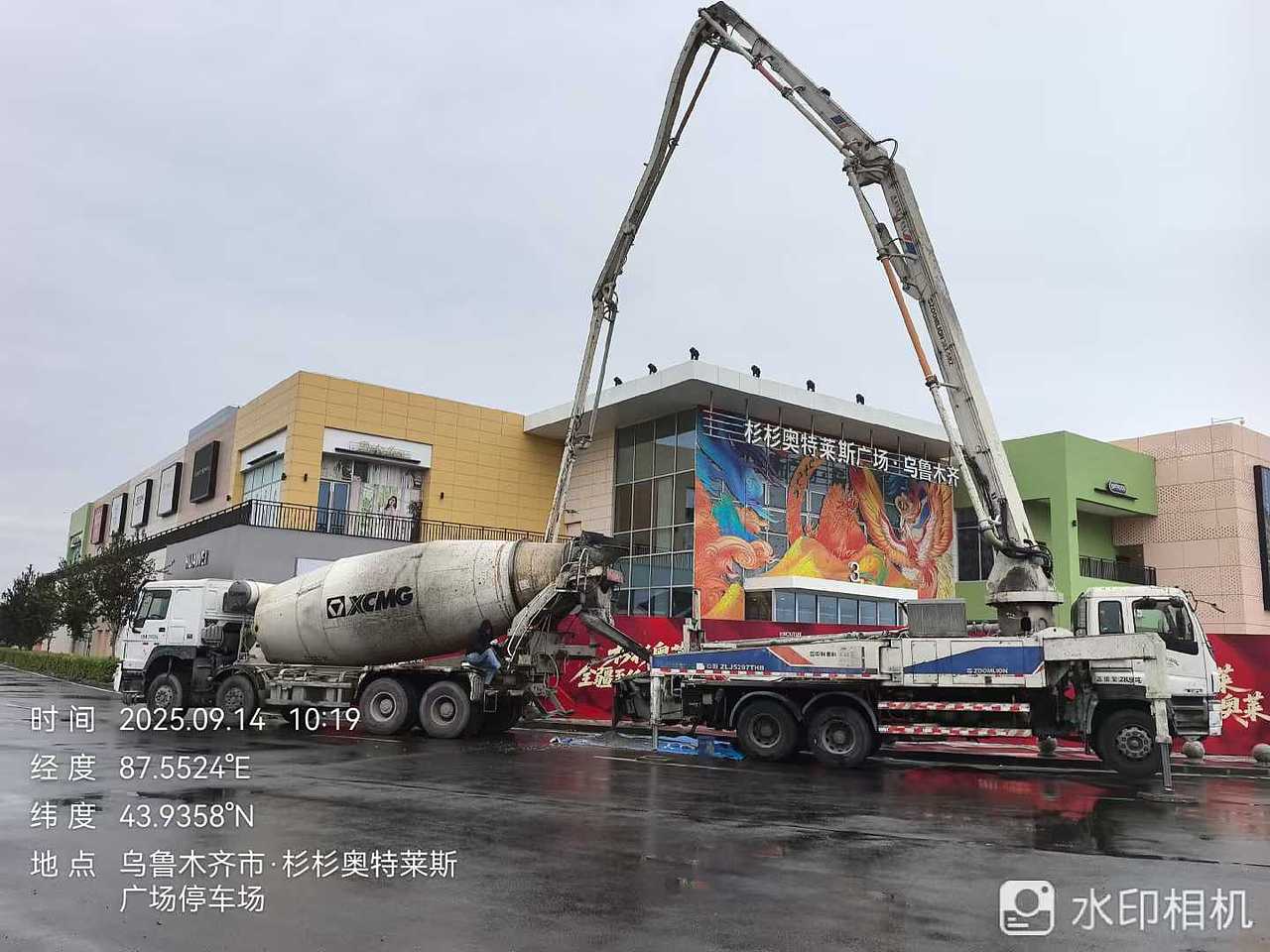 【天空乐章】巨型小提琴打卡美陈（图ZNDA0NDk0ODQw） - 舞台美术 - 站酷设计师山河万朵文化原创素材 - 站酷ZCOOL