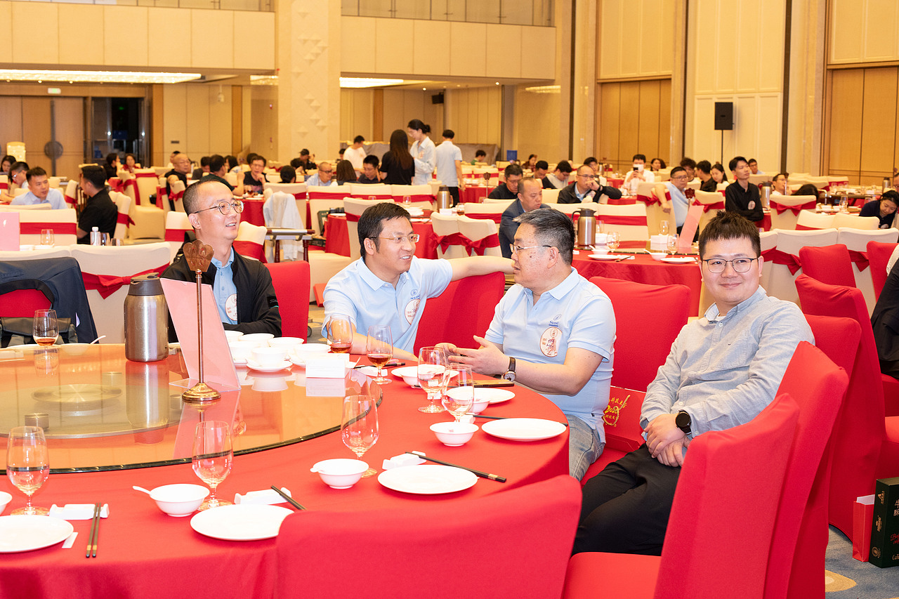 西南科技大学深圳校友会2026-1（图ZNDA0NDk5MjEy） - 人像摄影 - 站酷设计师小7的背包原创素材 - 站酷ZCOOL
