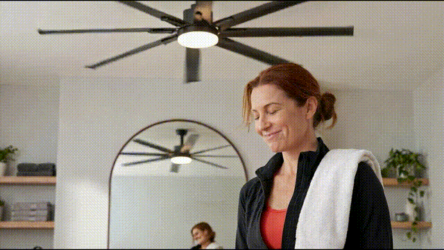 用 AI 0~1生成产品视频｜分镜稿 、运镜Prompt分享（图ZNDA0NTE2NDU2） - AI作品 - 站酷设计师光还是光原创素材 - 站酷ZCOOL