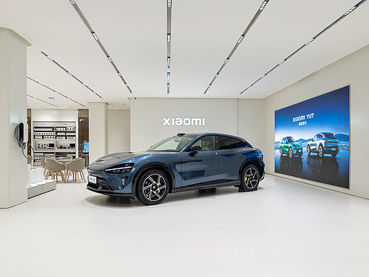 新一代小米su7 门店定妆