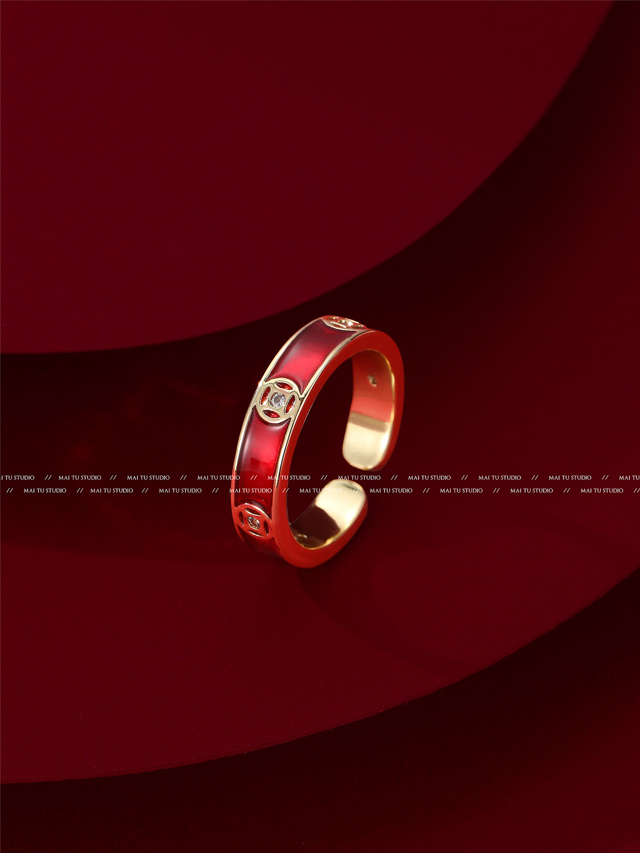 饰品戒指静物平铺拍摄 珠宝饰品首饰拍摄 义乌淘宝摄影（图ZNDA0NTY2NjEy） - 产品摄影 - 站酷设计师义乌麦图摄影官网原创素材 - 站酷ZCOOL