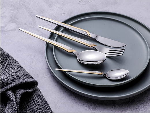 刀叉餐具场景图