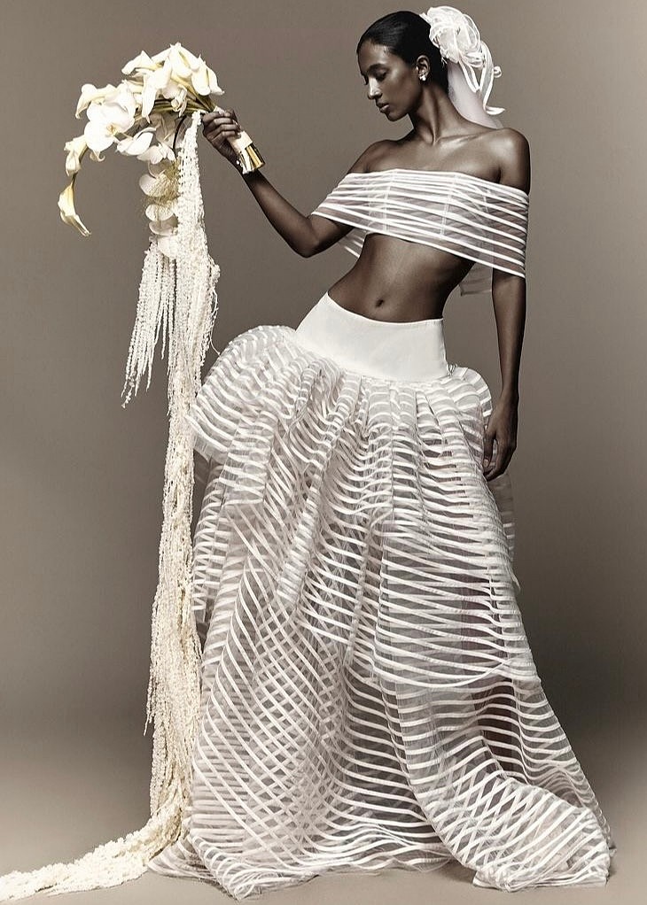 外籍女模特丨礼服婚纱丨女模约拍（图ZNDA0NTg3ODMy） - 时尚/艺术摄影 - 站酷设计师优思模特主理Zoey原创素材 - 站酷ZCOOL