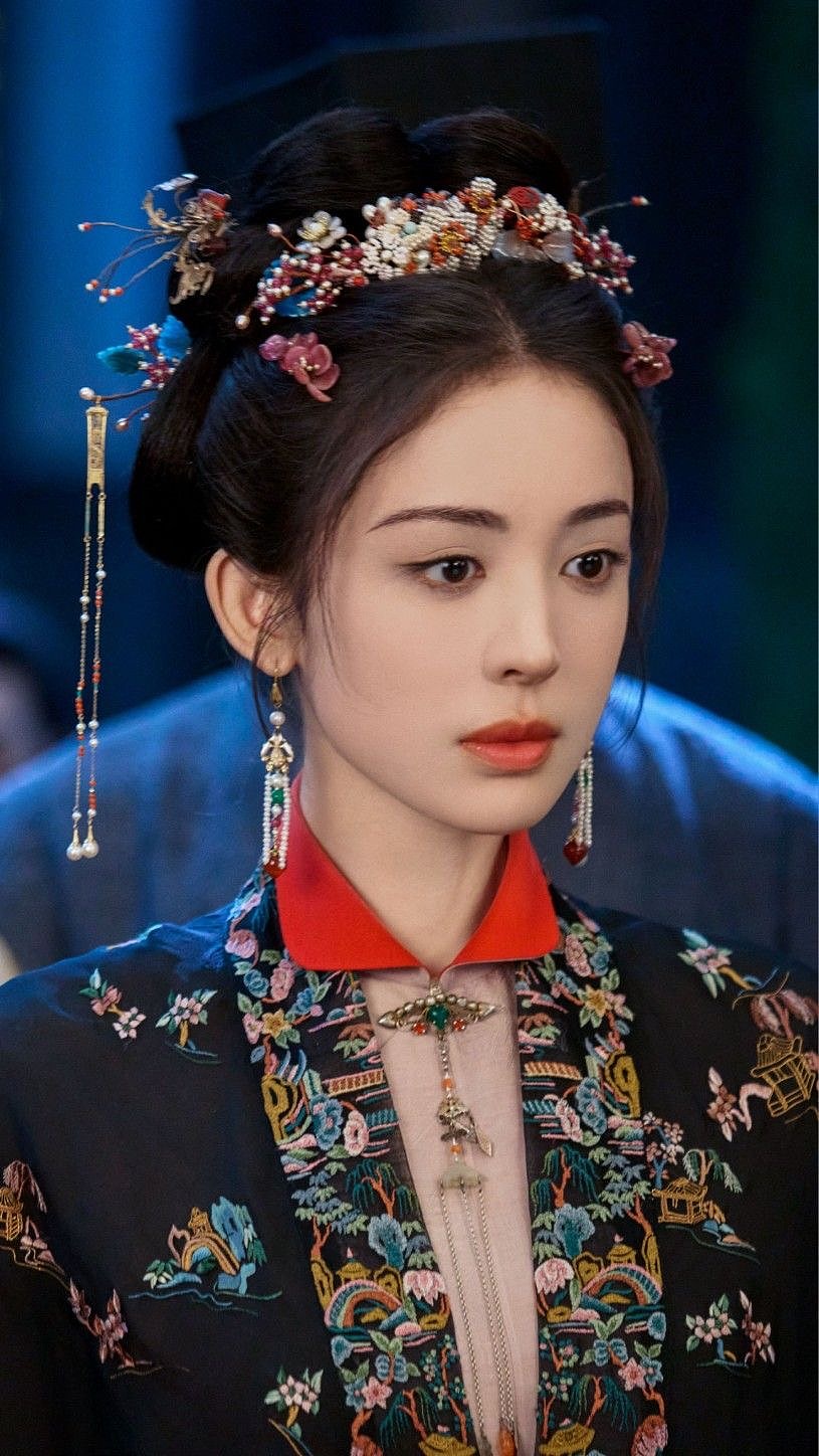 美人盼兮：娜扎 田曦薇绝美剧照（图ZNDA0NTkyNTA0） - 人像摄影 - 站酷设计师一小迷糊一原创素材 - 站酷ZCOOL