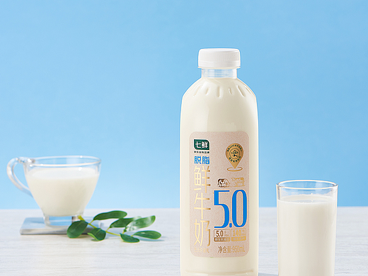 低温牛奶设计（个人主页-ZNzMzNjAwMDA=） - 包装 - 站酷设计师设计师小驴原创素材 - 站酷ZCOOL