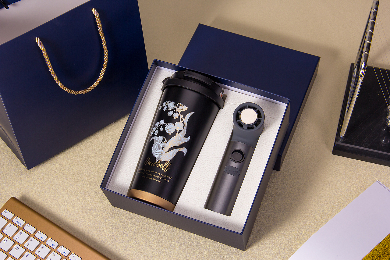 自帶降溫功能的冷風(fēng)風(fēng)扇鈴蘭杯套裝（圖ZNDA0NjI0NDI0） - 產(chǎn)品攝影 - 站酷設(shè)計(jì)師超級(jí)隆原創(chuàng)素材 - 站酷ZCOOL