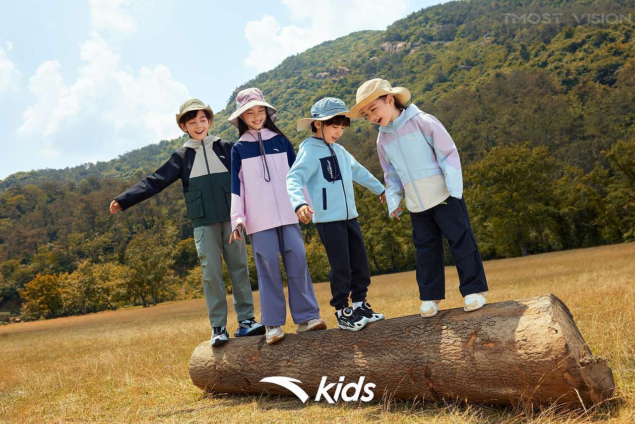 秋冬形象这样拍！我们为安踏KIDS拍摄的视觉形象大片（图ZNDA0NjM1MzEy） - 人像摄影 - 站酷设计师TMOSTKIDS原创素材 - 站酷ZCOOL