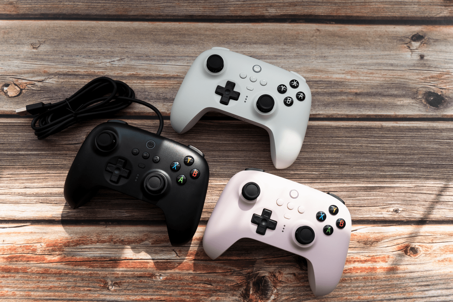 百元性价比最高的游戏手柄是哪款？百元高性价比手柄推荐（图ZMTU1MDIxNTY=） - 评测 - 站酷设计师Z529617379原创素材 - 站酷ZCOOL