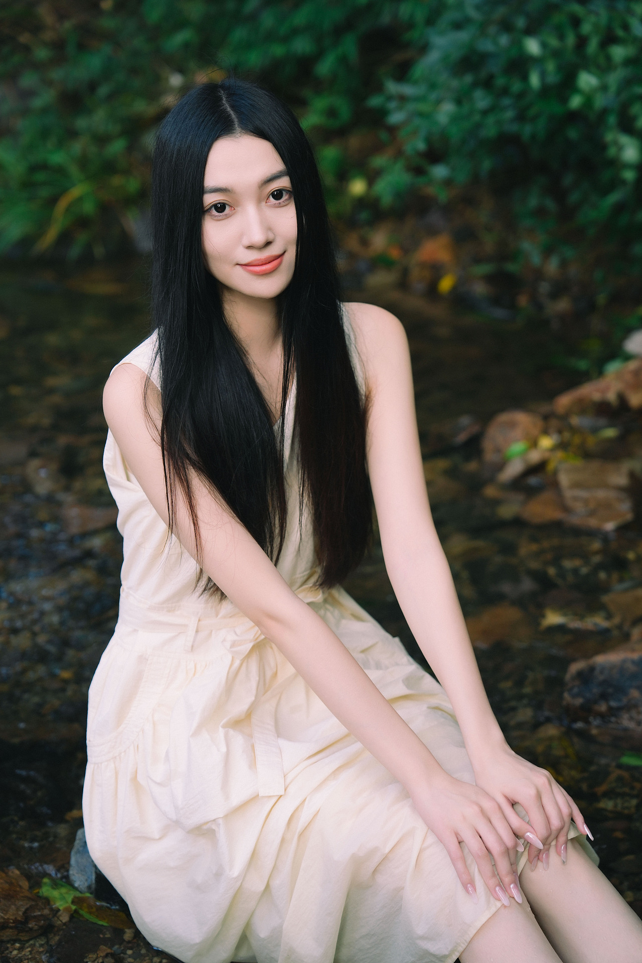 溪水与阳光（图ZNDA0NzQ4ODMy） - 人像摄影 - 站酷设计师初夏_雨原创素材 - 站酷ZCOOL