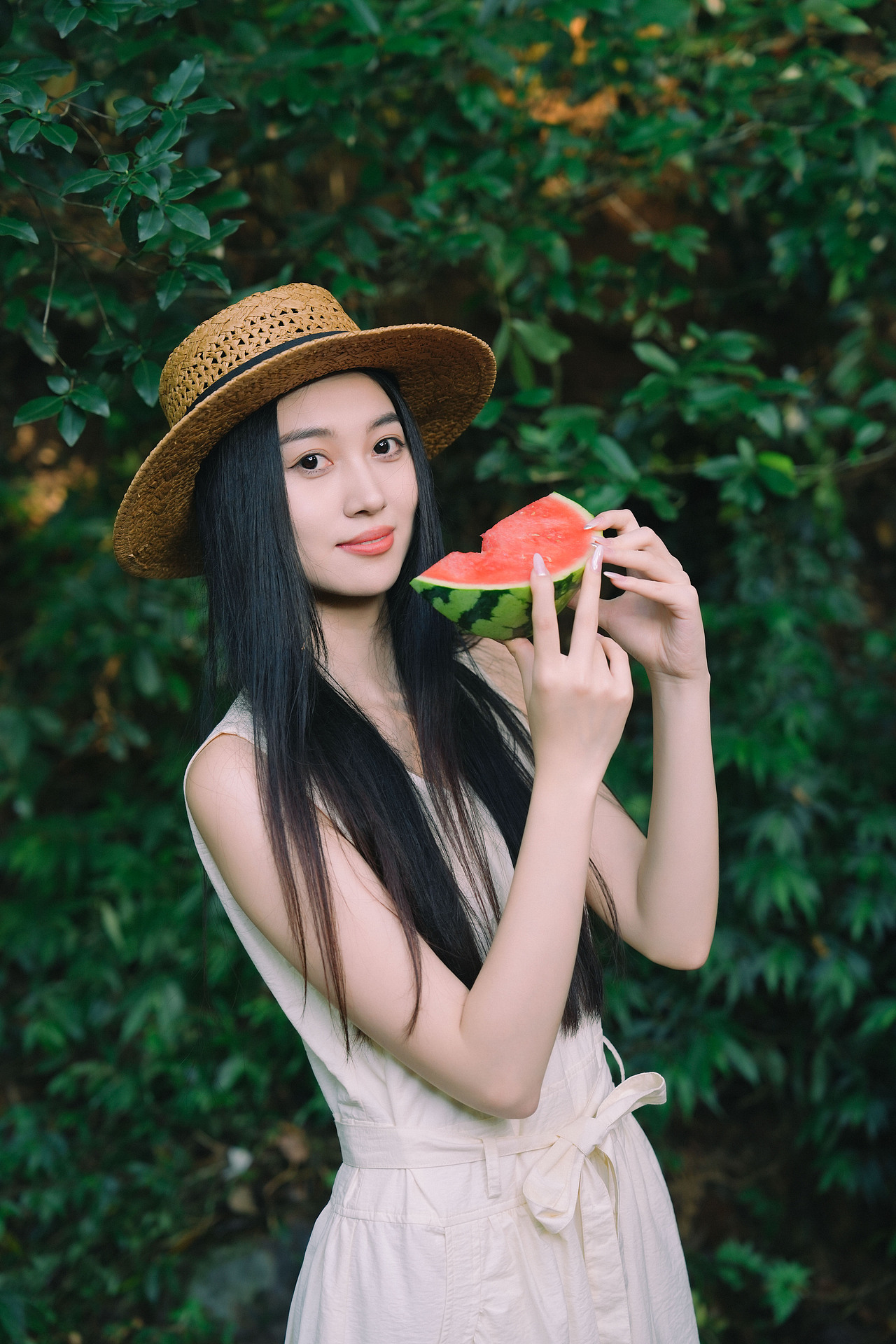 溪水与阳光（图ZNDA0NzQ4ODA0） - 人像摄影 - 站酷设计师初夏_雨原创素材 - 站酷ZCOOL