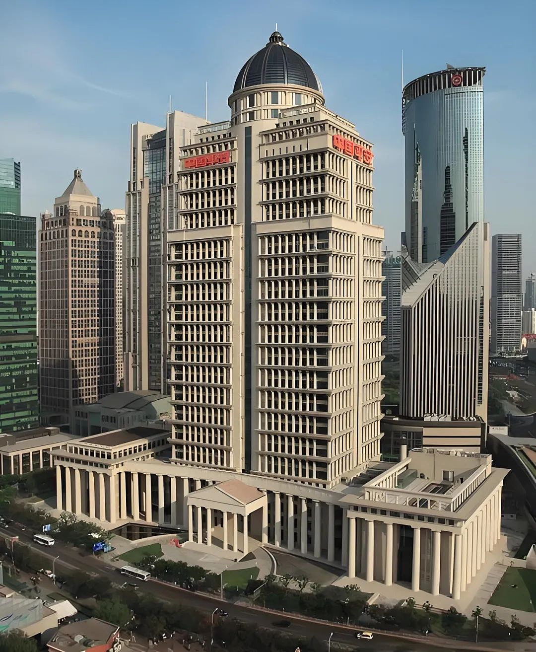 AI视频 | 中国平安宠物险2026年度AI宣传片(图ZNDA0NzU1OTYw) - AI作品 - 站酷设计师南墙_Rylee原创素材 - 站酷ZCOOL