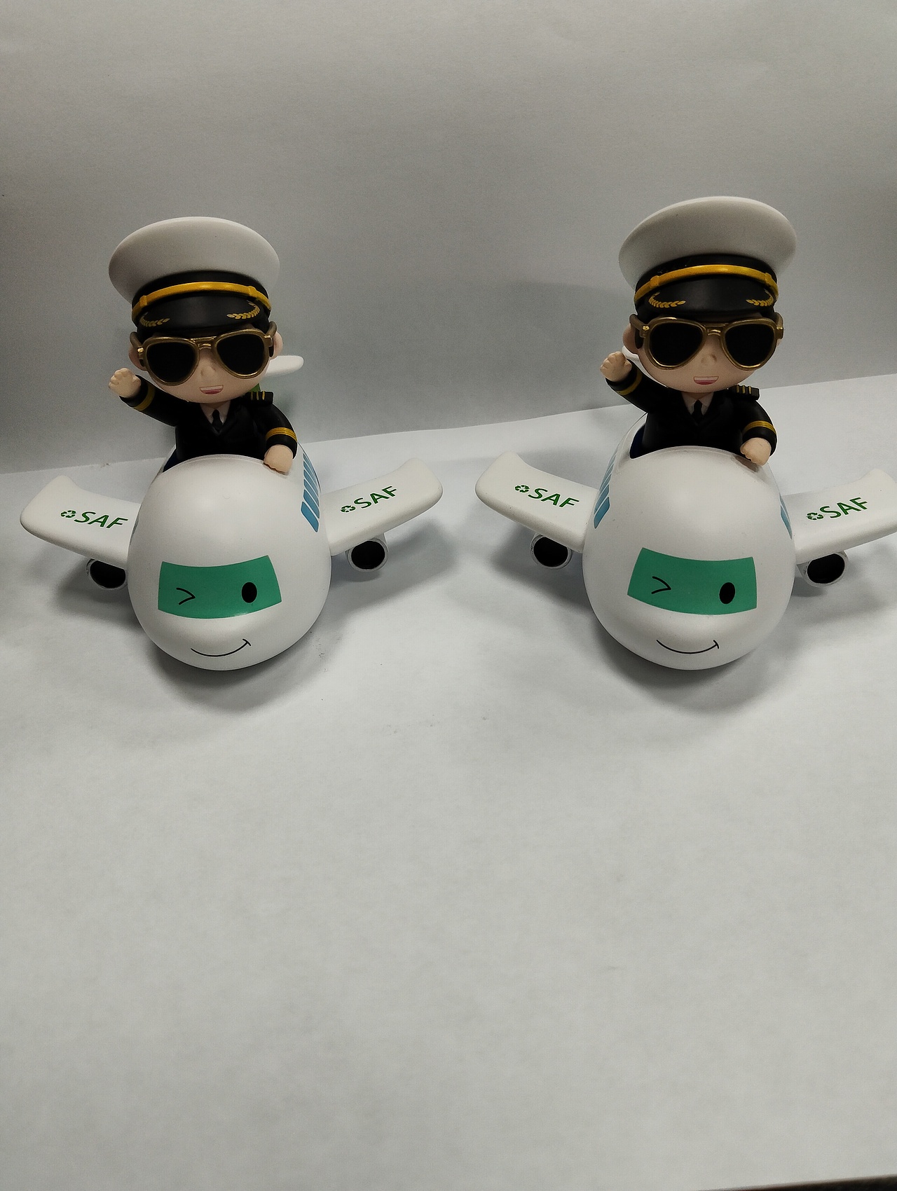 小飞机（图ZNDA0NzgyODM2） - 手办/模玩 - 站酷设计师威纳潮玩盲盒手办原创素材 - 站酷ZCOOL