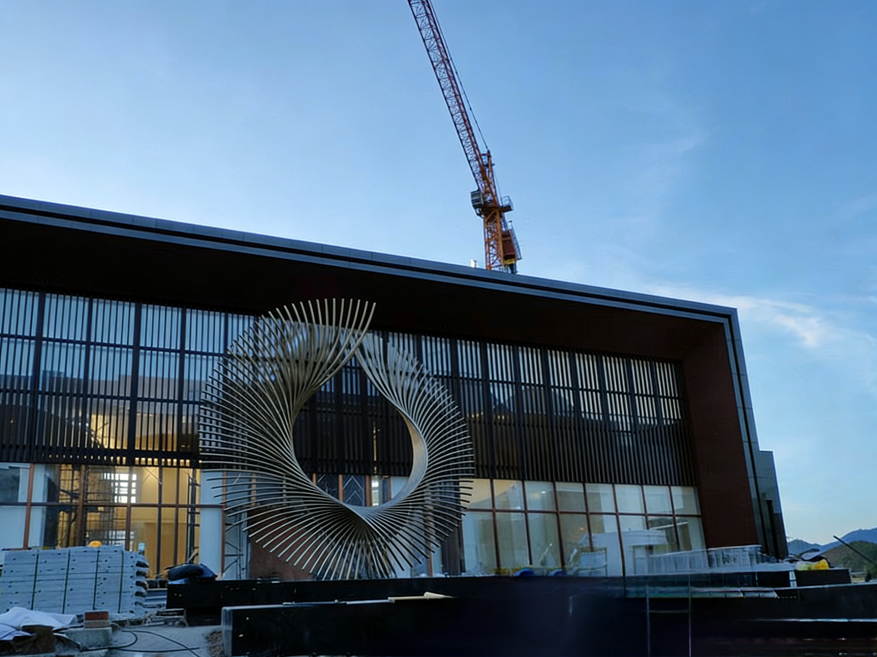 小区水景雕塑天使之翼不锈钢雕塑抽象不锈钢翅膀雕塑（图ZNDA0Nzg0OTEy） - 其他手工艺 - 站酷设计师VX13450817030原创素材 - 站酷ZCOOL