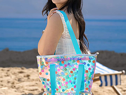 义乌沙滩包拍照，模特实景真人拍摄