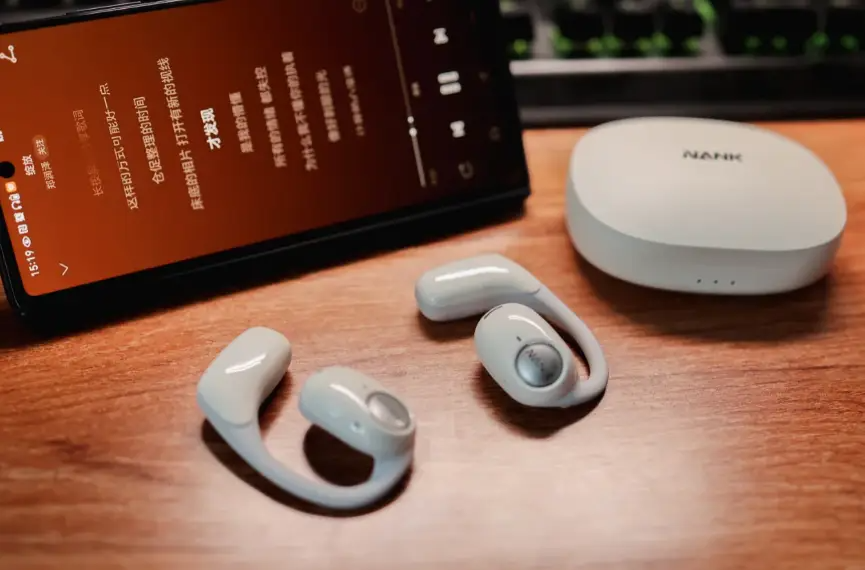 挂耳式耳机怎么用？揭秘十大公认好用实在的开放式耳机（图ZMTU1MDkzMjg=） - 教程 - 站酷设计师Z499489643原创素材 - 站酷ZCOOL