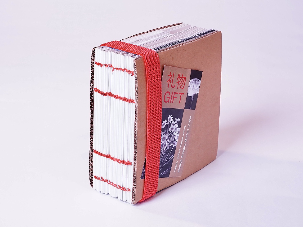26年度环球艺术华人设计奖-平面视觉获奖作品《礼物》（图ZNDA0OTc4NzUy） - 书籍/画册 - 站酷设计师设计赛事网原创素材 - 站酷ZCOOL