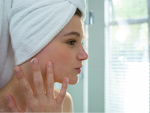 2026 高口碑防晒霜品牌排行榜 TOP7 平价高性价比学生党闭眼入宝藏防晒合集