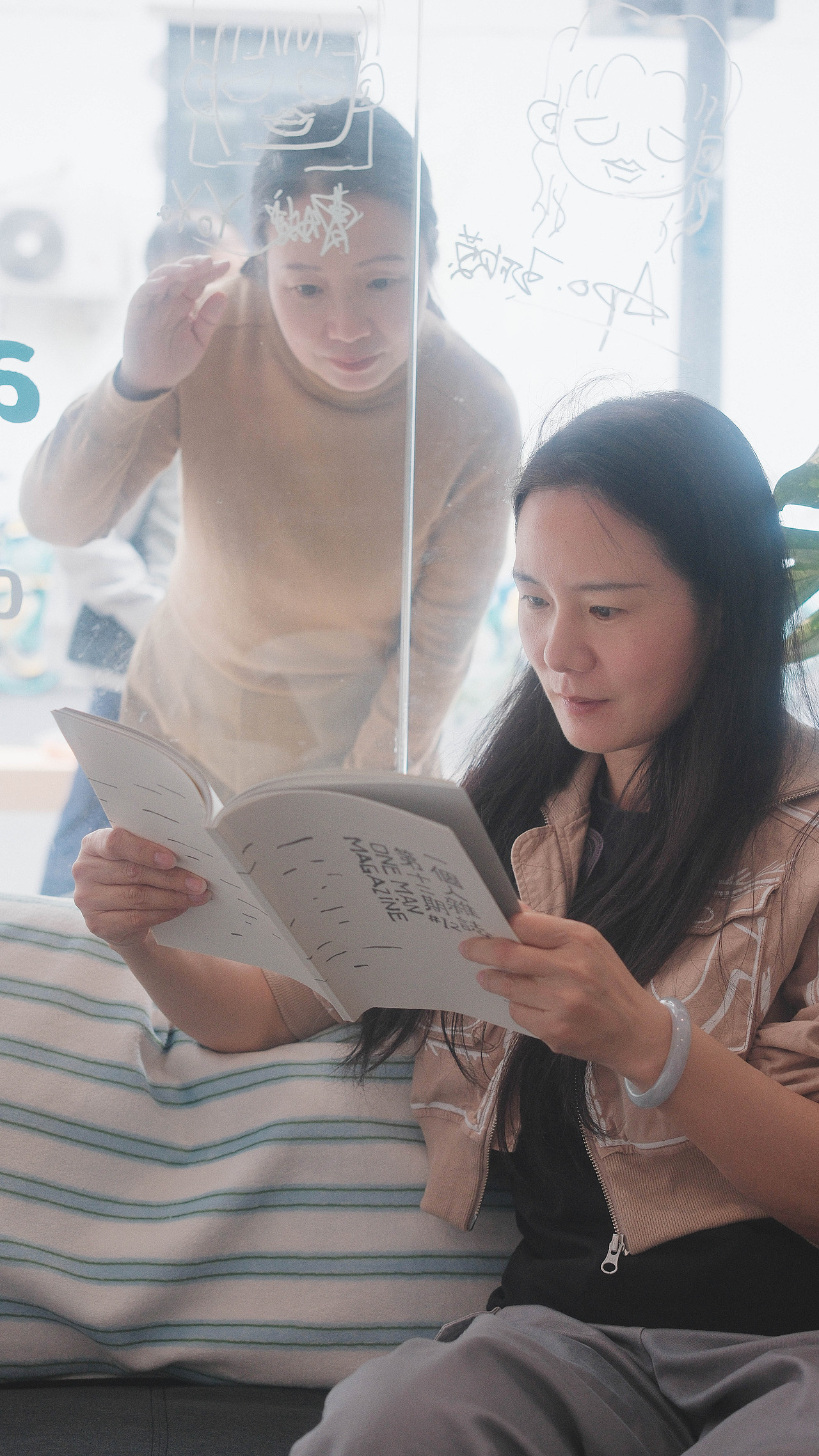 街拍/成都北顺城街（图ZNDA1MDIxMDky） - 人文/纪实摄影 - 站酷设计师将军他爸原创素材 - 站酷ZCOOL