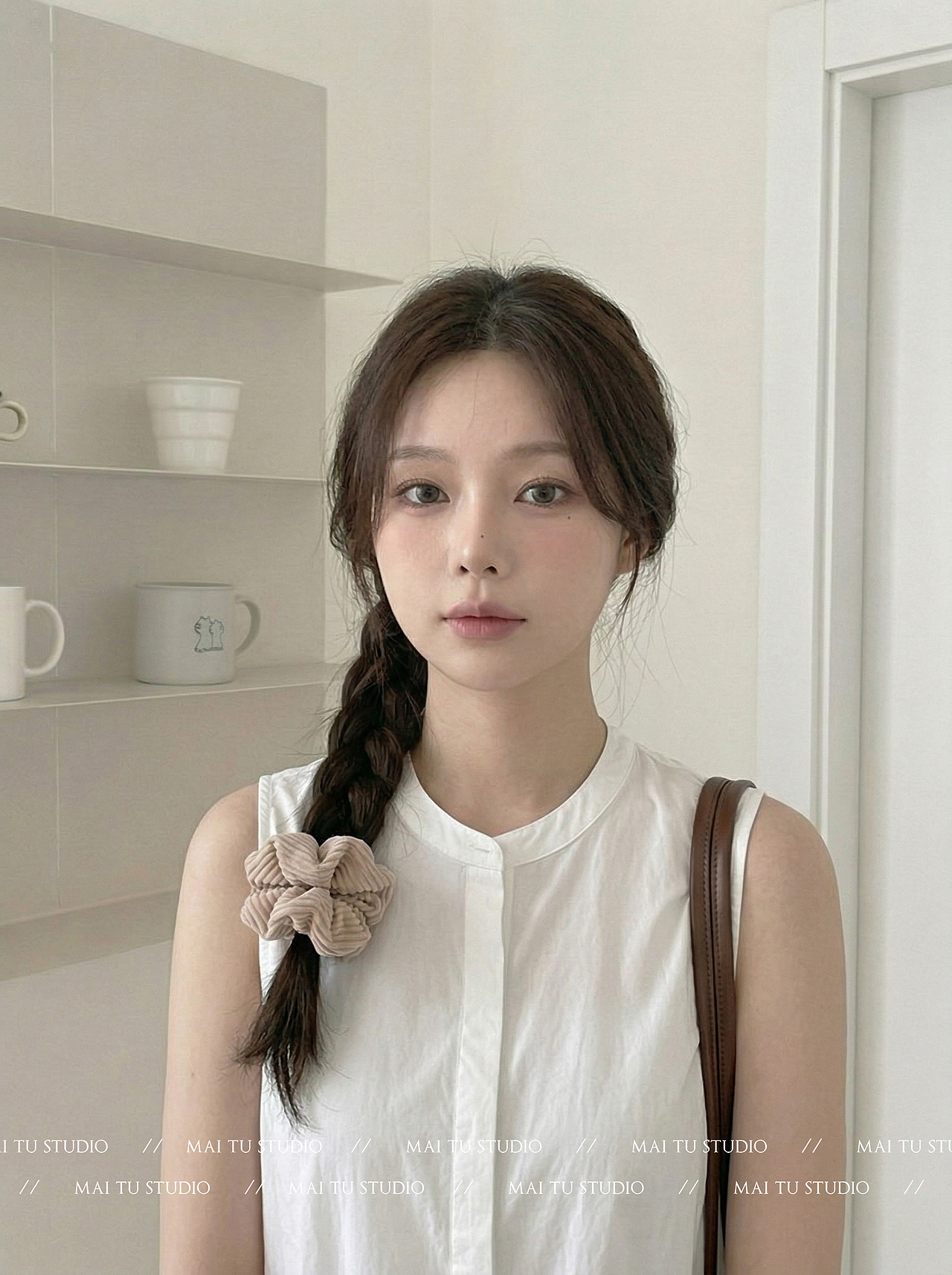 AI生图丨佩戴图丨发圈丨发饰AI丨模特图丨麦图摄影（图ZNDA1MDU3Nzky） - 人像摄影 - 站酷设计师麦图商业摄影原创素材 - 站酷ZCOOL