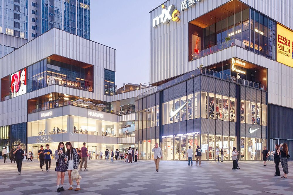 郑州万象城美陈，开启开放式街区商业场景革命肆墨设计（图ZNDA1MDYxNDgw） - 文案/策划 - 站酷设计师美陈设计创意汇原创素材 - 站酷ZCOOL