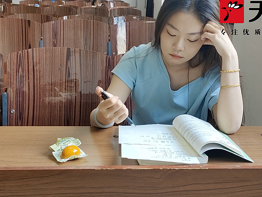 无穷卤蛋自制广告