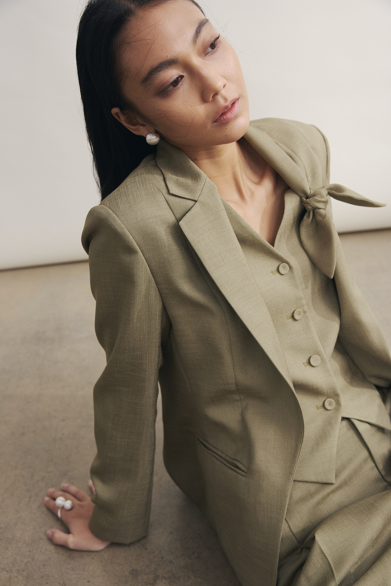 一组低饱和lookbook（图ZNDA1MDc5MTIw） - 时尚/艺术摄影 - 站酷设计师Remix王鑫源原创素材 - 站酷ZCOOL