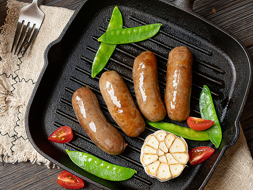 牛肉腸（個人主頁-ZNzM0MTQzODA=） - 美食攝影 - 站酷設(shè)計師安大略原創(chuàng)素材 - 站酷ZCOOL