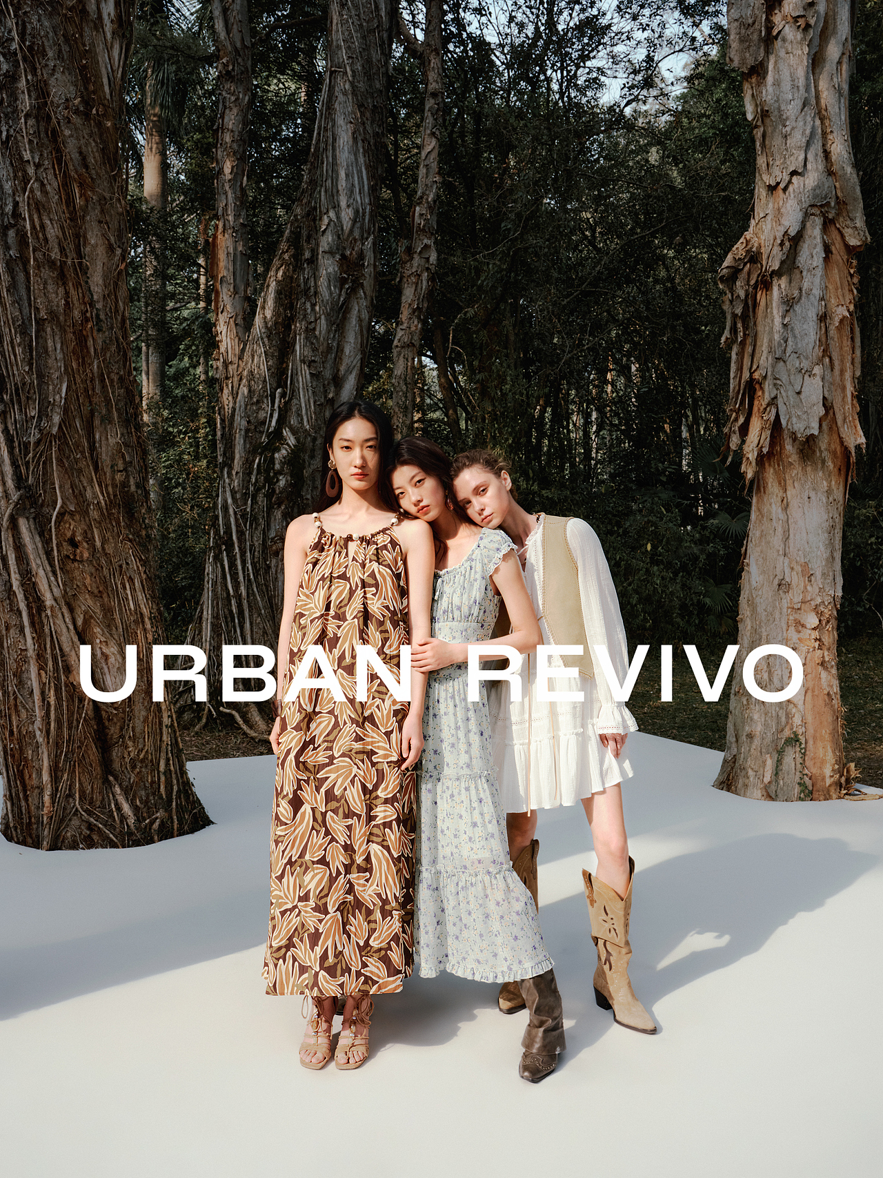 介于制作｜URBAN REVIVO 2026春夏 自在裙像（图ZNDA1MTI4NzYw） - 时尚/艺术摄影 - 站酷设计师介于制作原创素材 - 站酷ZCOOL
