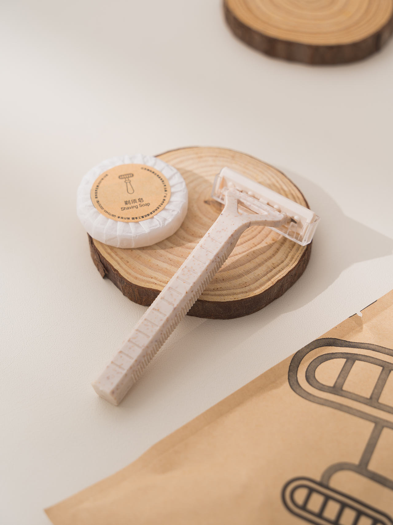《直到对的人来》| 酒店用品 | 一次性用品 | 牙刷（图ZNDA1MTQyMTY4） - 产品摄影 - 站酷设计师一毛拍美器原创素材 - 站酷ZCOOL