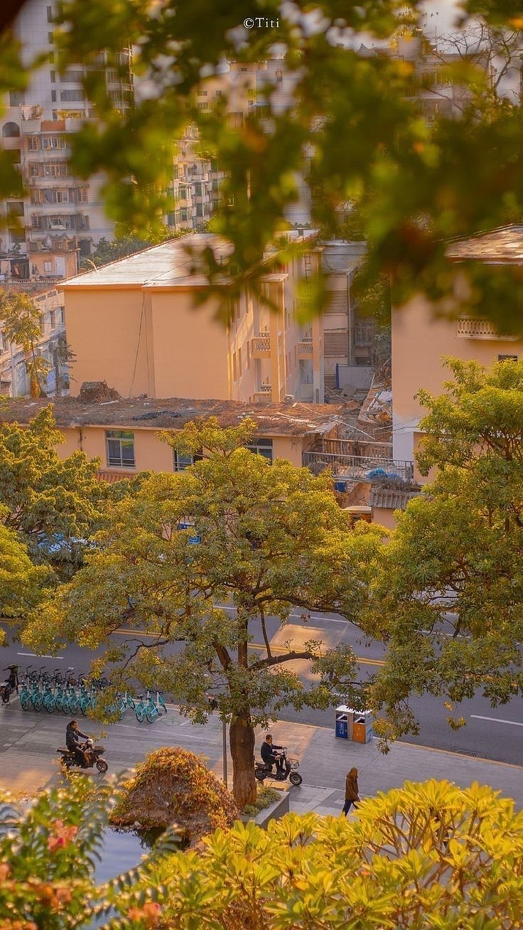 橘光漫行：春日都市的街角一撇（图ZNDA1MTUyOTYw） - 人文/纪实摄影 - 站酷设计师一小迷糊一原创素材 - 站酷ZCOOL