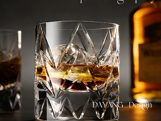 玻璃器皿 | 威士忌杯 刻花杯 摄影（个人主页-ZNzM0MjczMTY=） - 产品摄影 - 站酷设计师大羊__Design原创素材 - 站酷ZCOOL