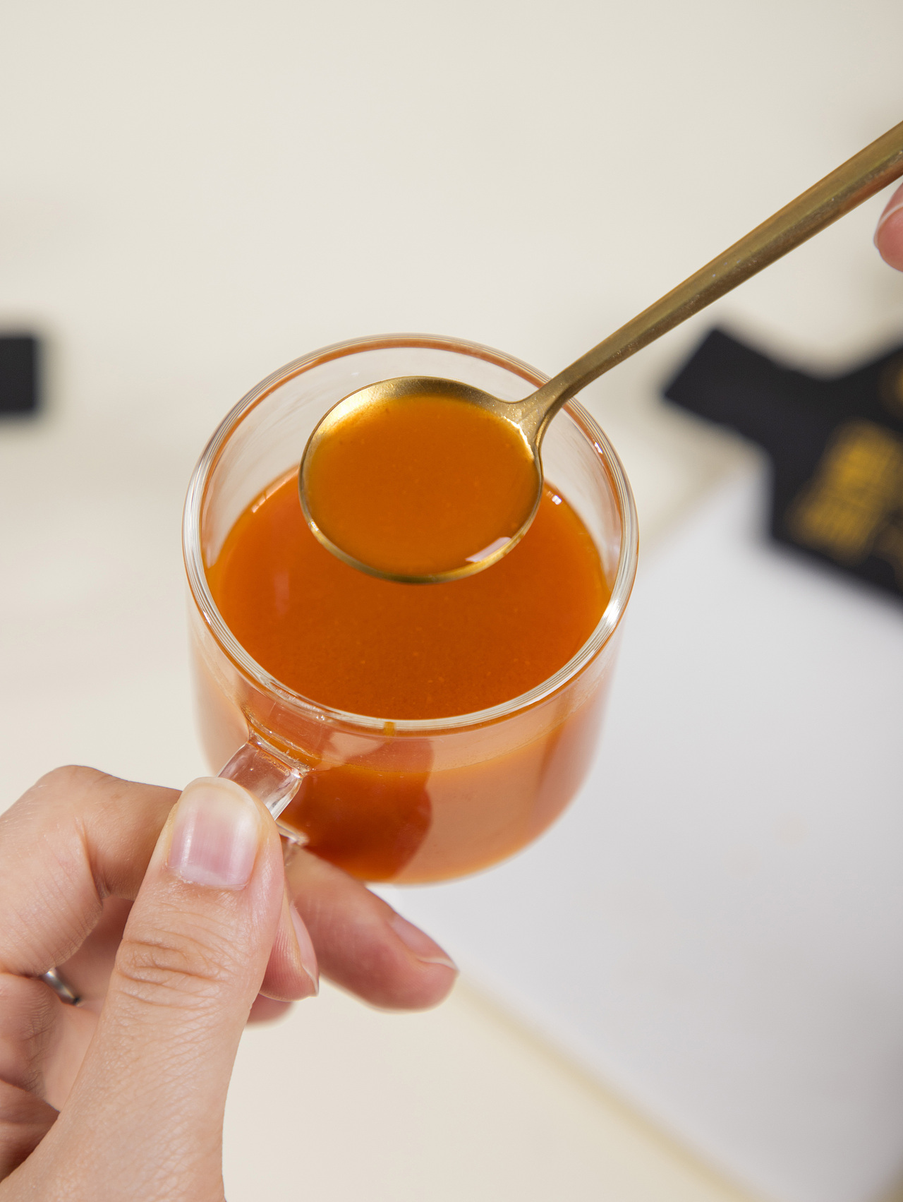 有间|宁之春黄精人参枸杞原浆（图ZNDA1Mjk1NDky） - 产品摄影 - 站酷设计师有间图片社原创素材 - 站酷ZCOOL