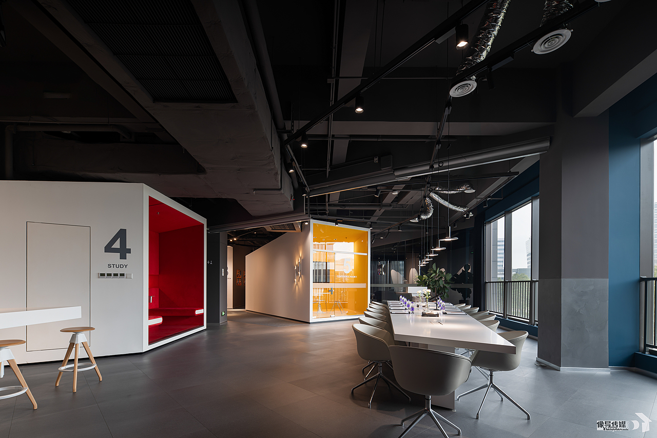 Shared Office Spaces | 共享办公空间（图ZNDA1MzA3NTIw） - 环境/建筑摄影 - 站酷设计师像导XiangDao原创素材 - 站酷ZCOOL