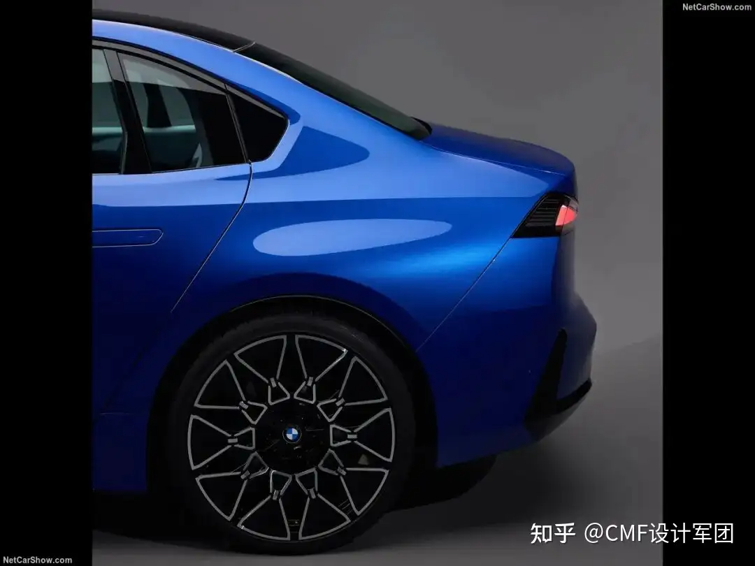 宝马新世代i3全球首秀，内外饰设计解析+超多细节图欣赏（图ZMTU1MjgwNzI=） - 资讯 - 站酷设计师CMF设计军团原创素材 - 站酷ZCOOL