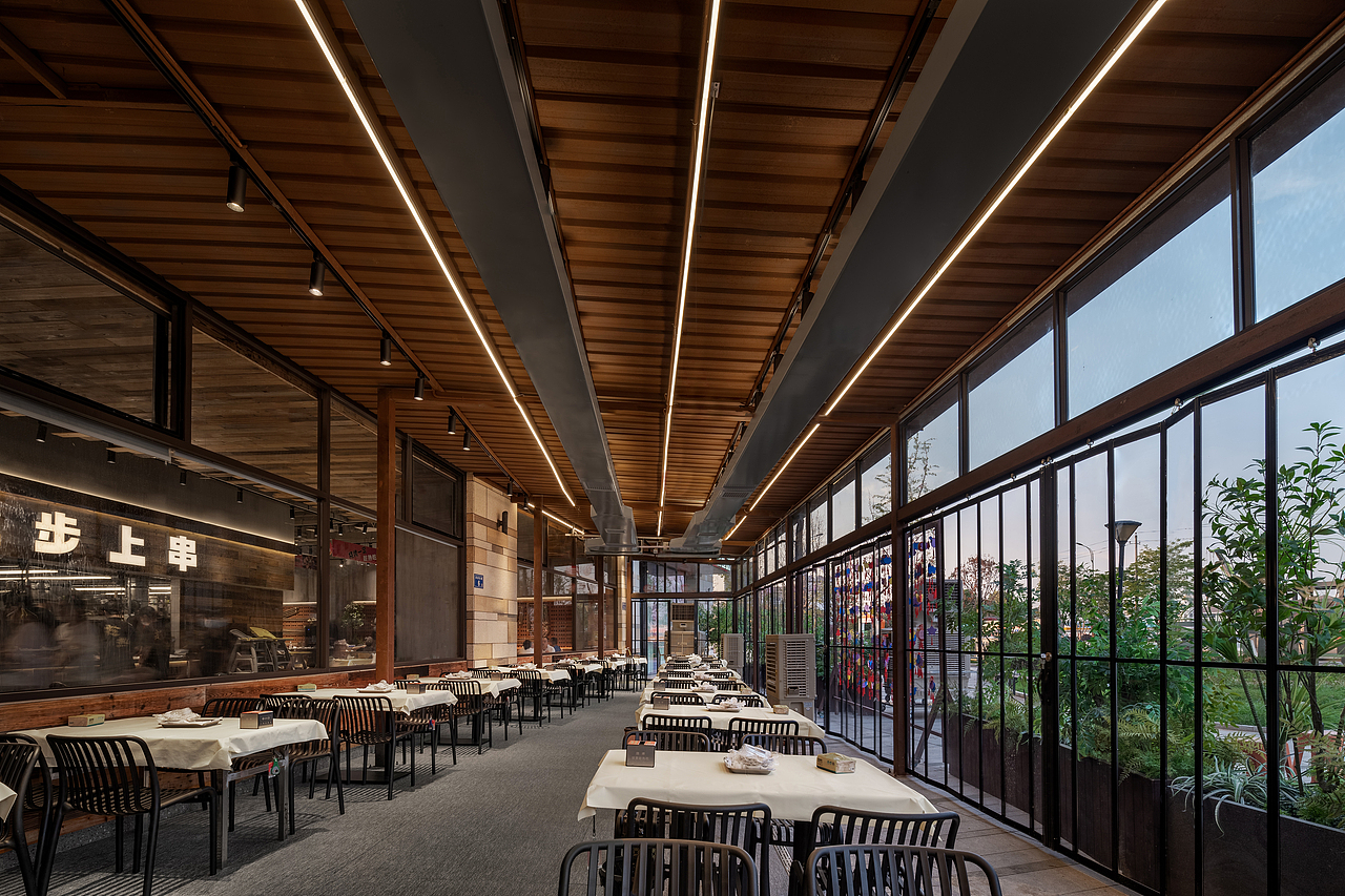 ZNEW出品 | 串小白（松雅湖店）（图ZNDA1MzE5NzA0） - 酒店餐饮设计 - 站酷设计师紫牛餐饮空间设计原创素材 - 站酷ZCOOL