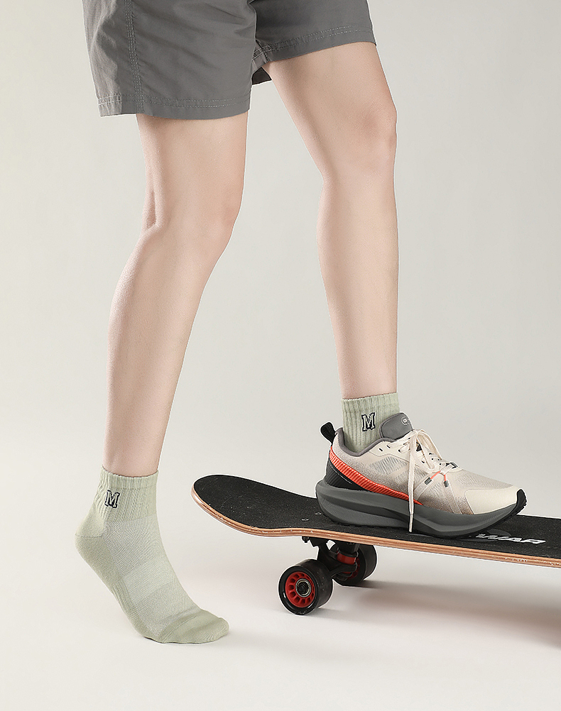 袜子拍摄详情页设计（图ZNDA1MzM2ODEy） - 产品摄影 - 站酷设计师千易摄影原创素材 - 站酷ZCOOL