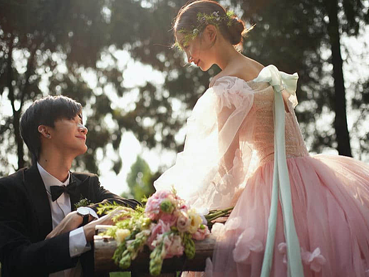 锦江区婚纱照探店：盘点几家电影氛围感拉满的摄影店