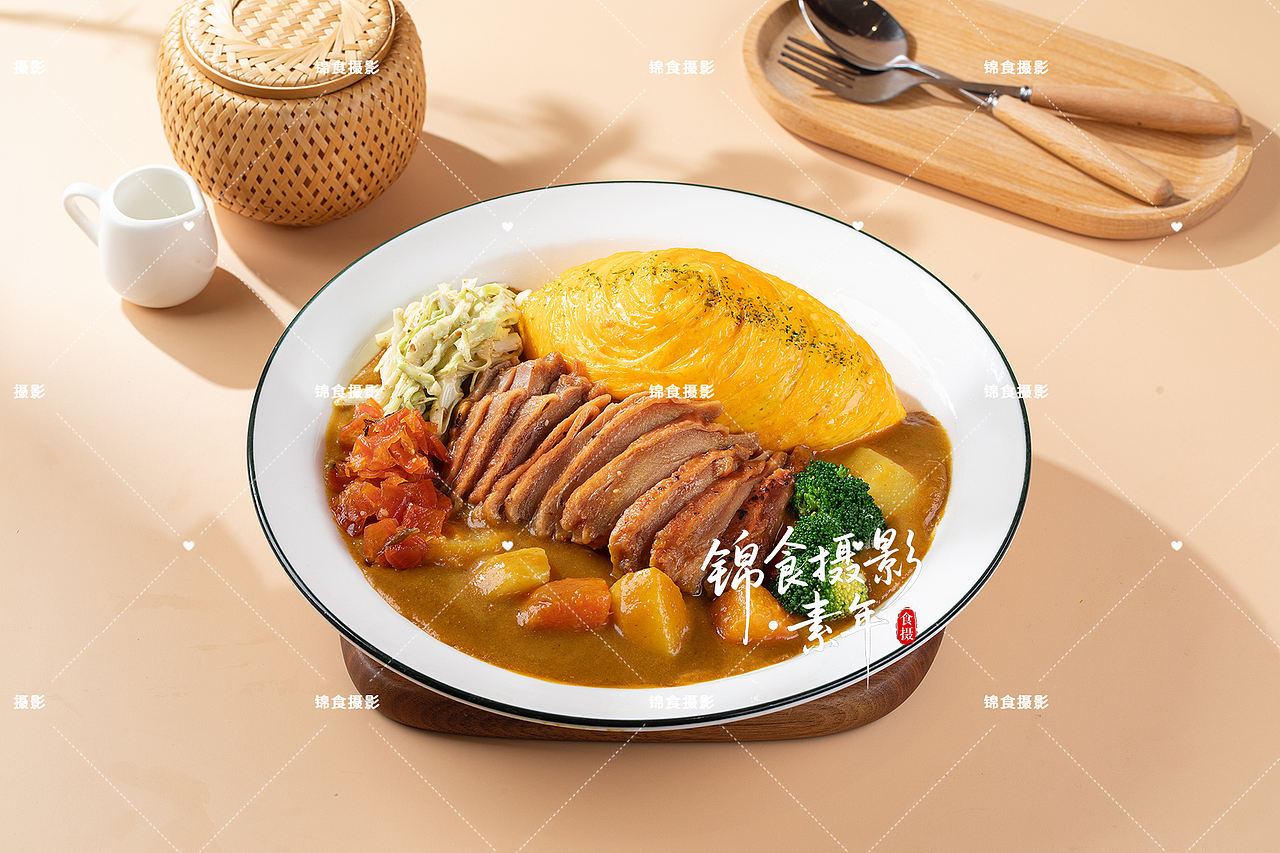咖喱蛋包饭菜品拍摄/宜昌菜单拍照/美食摄影/摆盘造型（图ZNDA1MzcyNTky） - 美食摄影 - 站酷设计师宜昌锦食摄影原创素材 - 站酷ZCOOL