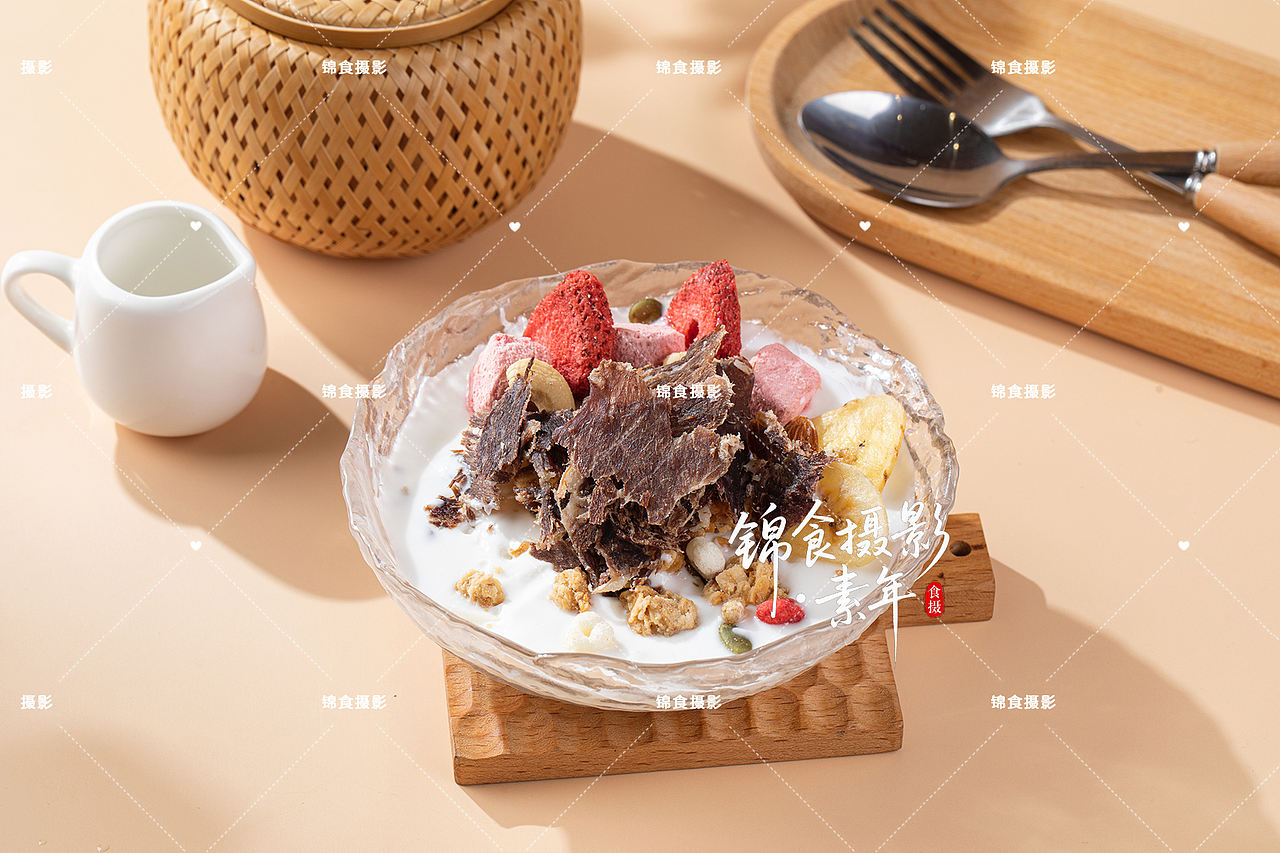 咖喱蛋包饭菜品拍摄/宜昌菜单拍照/美食摄影/摆盘造型（图ZNDA1MzcyNjIw） - 美食摄影 - 站酷设计师宜昌锦食摄影原创素材 - 站酷ZCOOL