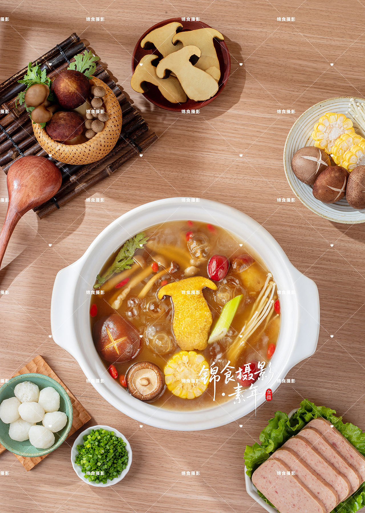 澄明土鸡菌菇汤包装封面/食物造型/火锅汤料场景拍摄（图ZNDA1Mzc0MTYw） - 美食摄影 - 站酷设计师宜昌锦食摄影原创素材 - 站酷ZCOOL