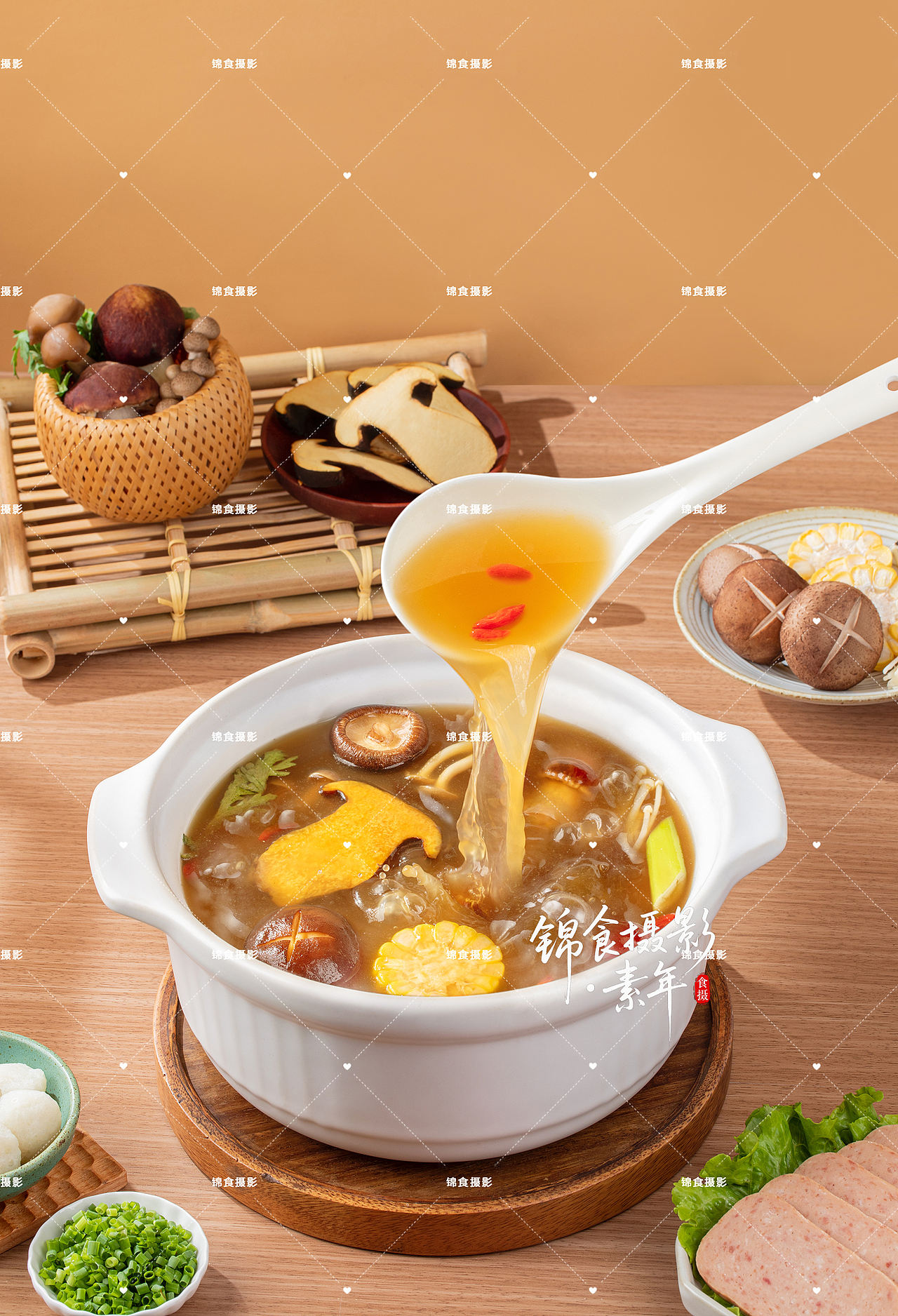 澄明土鸡菌菇汤包装封面/食物造型/火锅汤料场景拍摄（图ZNDA1Mzc0MTU2） - 美食摄影 - 站酷设计师宜昌锦食摄影原创素材 - 站酷ZCOOL