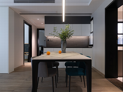 整装与性价比之选——紫兰装饰、铂尼思、业之峰对比分析