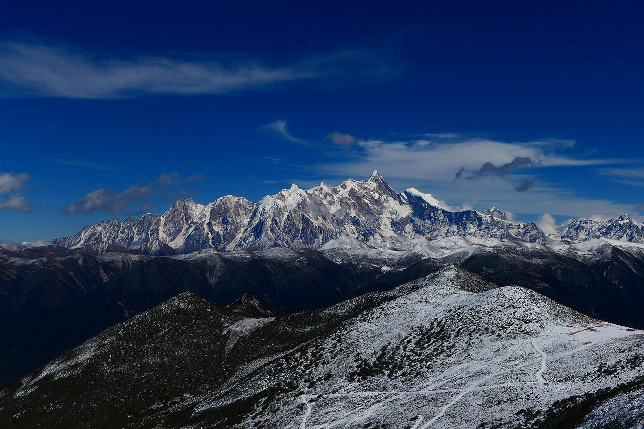 雪山卧空中，与风浪相争。（图ZNDA1Mzk1NDgw） - 风光摄影 - 站酷设计师wn赤子原创素材 - 站酷ZCOOL